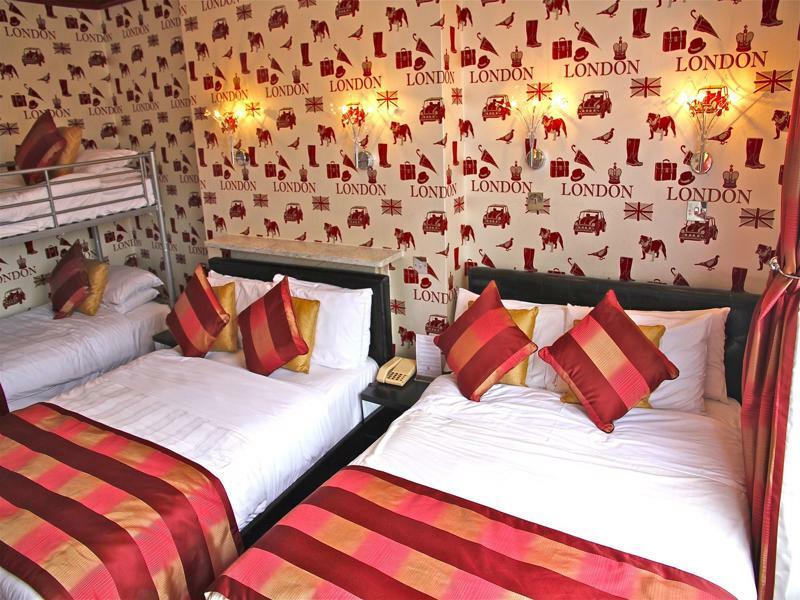 Crompton Guest House Гаунслоу Екстер'єр фото